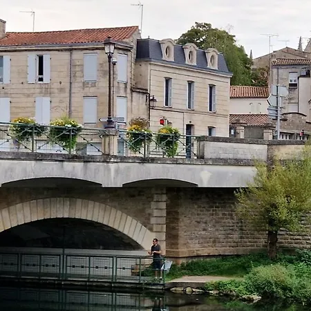 Lägenhet F3 Original Maison Bourgeoise Port Boinot Niort